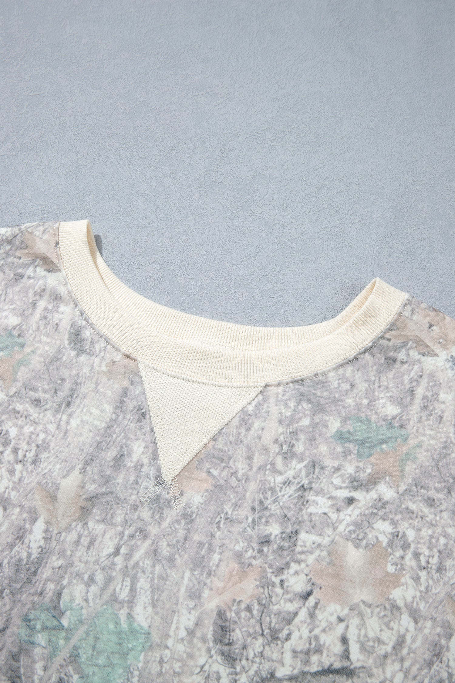 Khaki Camouflage Print Round Neck Long Sleeve Shift Plus Size Sweatshirt