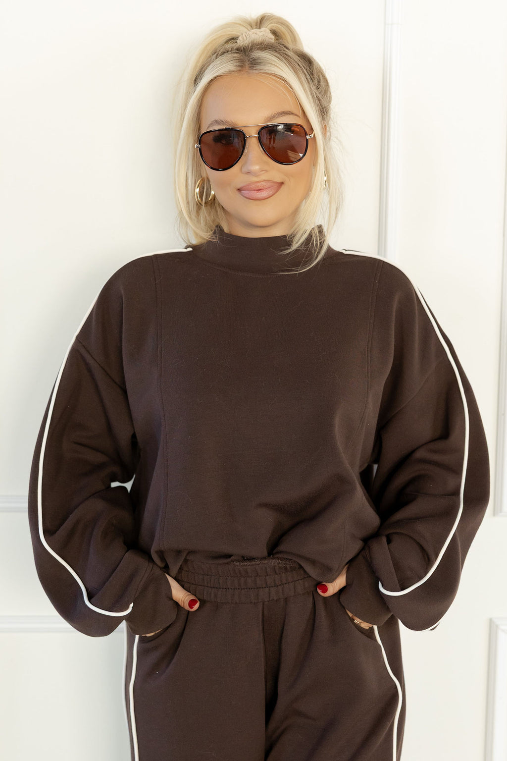 Coffee Sporty Piping Trim Mock Neck Pullover Relaxed 2pcs Pant Set